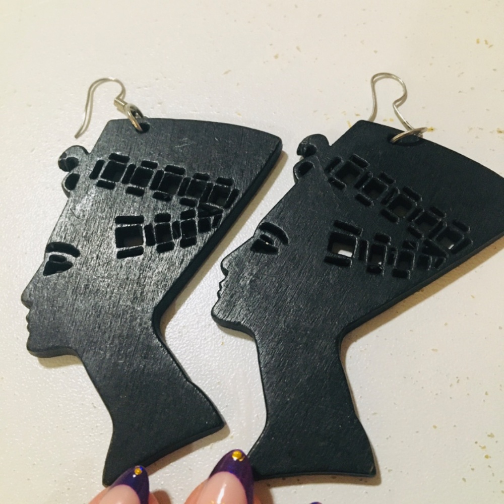 NEW✅ Queen Nefertiti earrings 👸🏽
